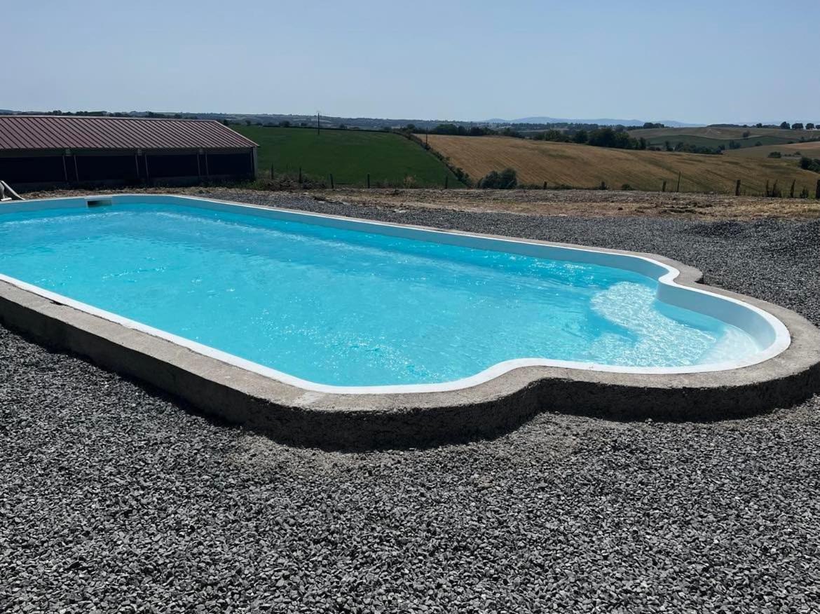 Le Domaine Des Reverets Trezelles Exterior photo